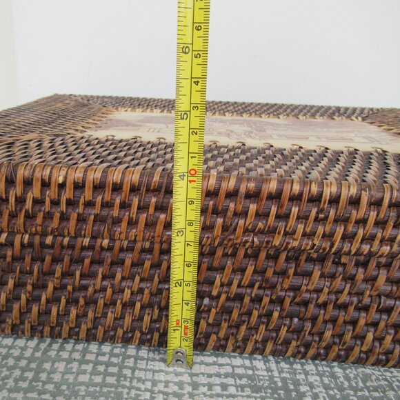 VTG Rattan Decorative LG Box w/ Lid and drawing ,Rectangular Woven for Display - Picture 14 of 16